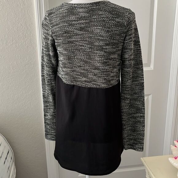 Lucky Brand Denim Co Black /White Sweater with  Black Fabric VTG - Picture 3 of 10